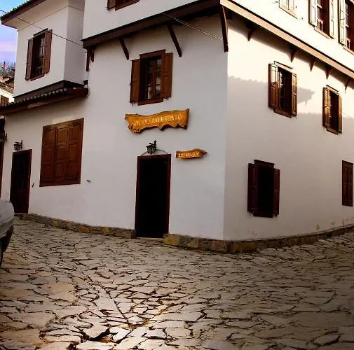 Aycan Hanım Konağı