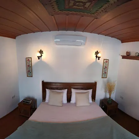 Aycan Hanım Konağı Oda ve Kahvaltı Selçuk