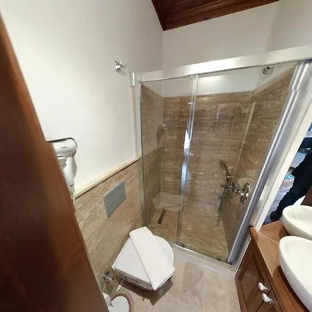 Aycan Hanım Konağı