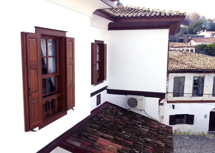 Aycan Hanım Konağı *