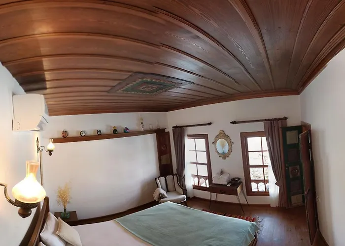 Aycan Hanım Konağı